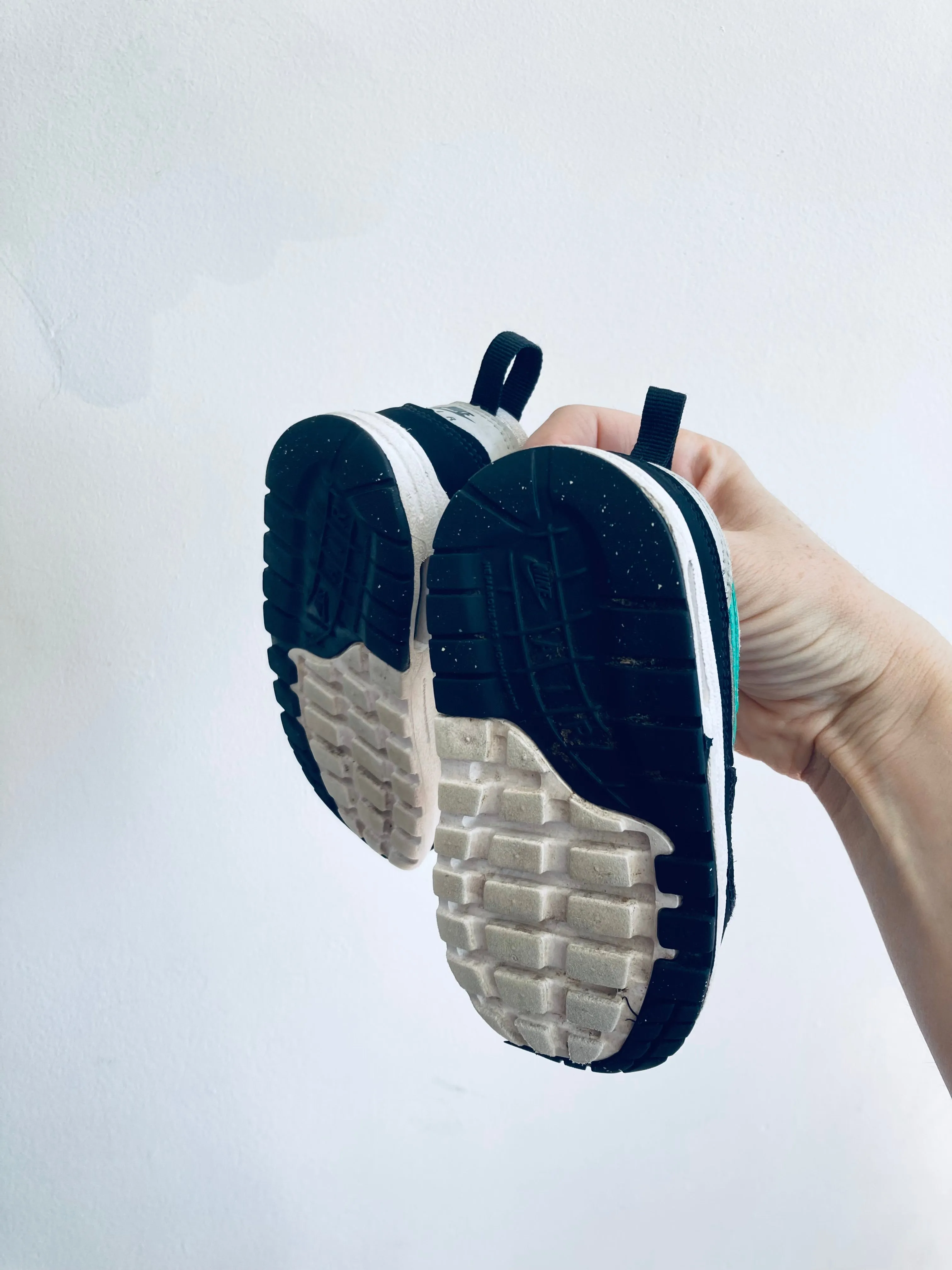 Nike Air Sneakers // 6 Toddler