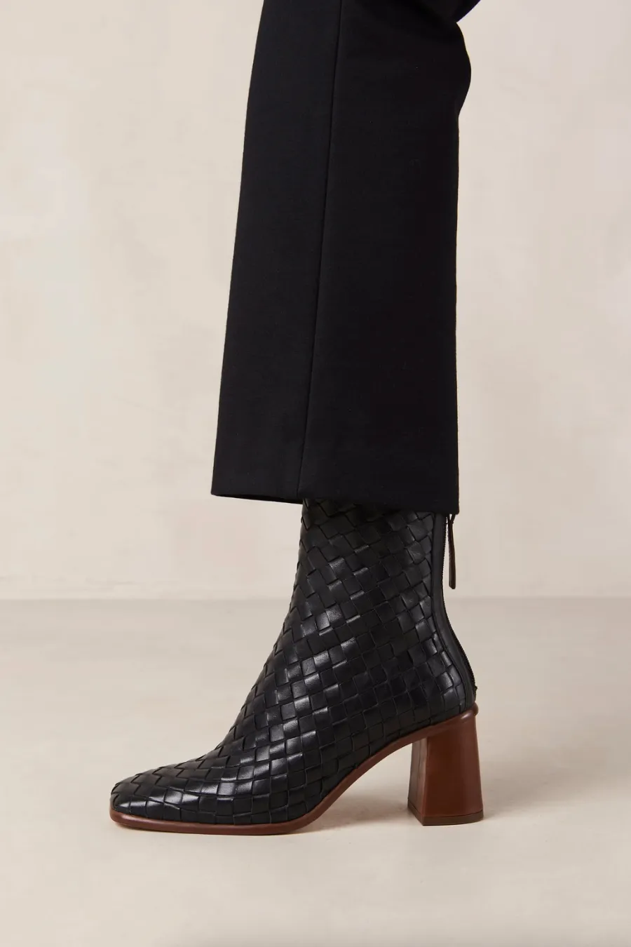 West Braided Leather Boot Black